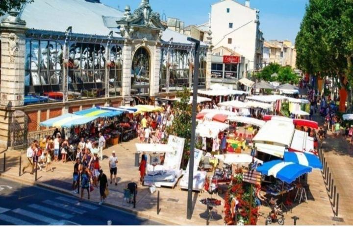 Appartement Studio mirabeau les halles 15m2 climatisation à Narbonne Extérieur photo